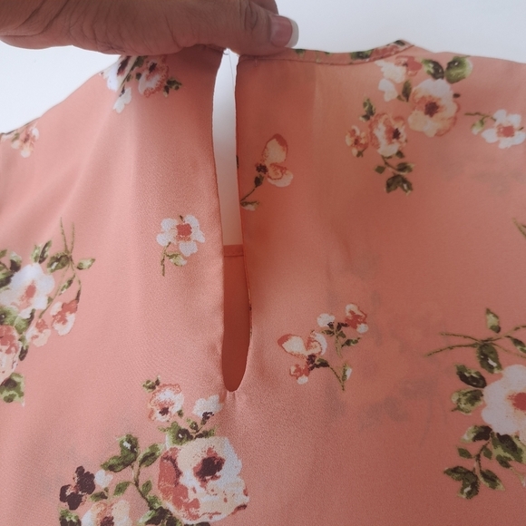 Lily White flowered blouse for women slim size S Polyester‎ - Picture 8 of 10